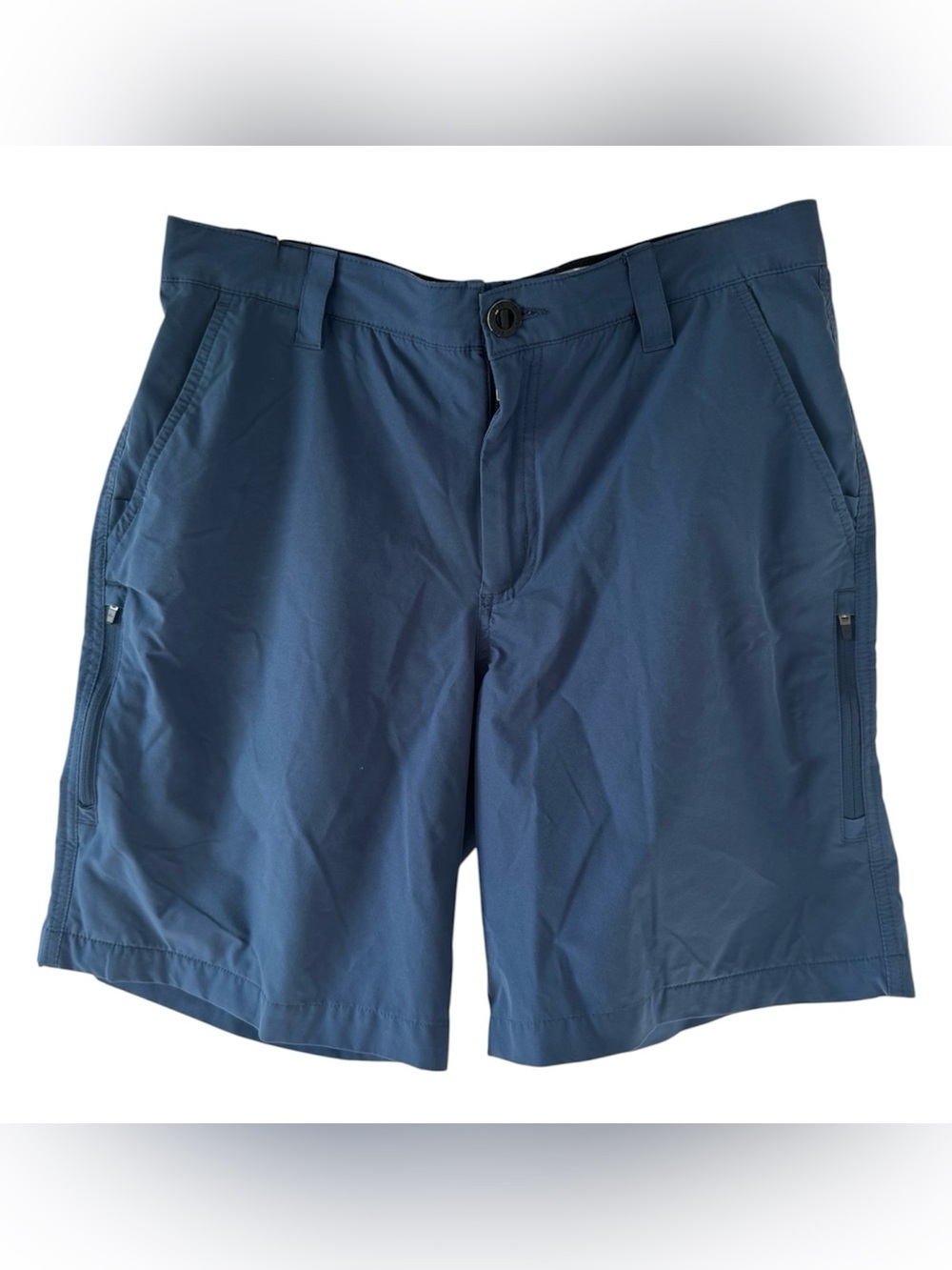 Orvis Men's Dark Blue Flat-Front Shorts - 32